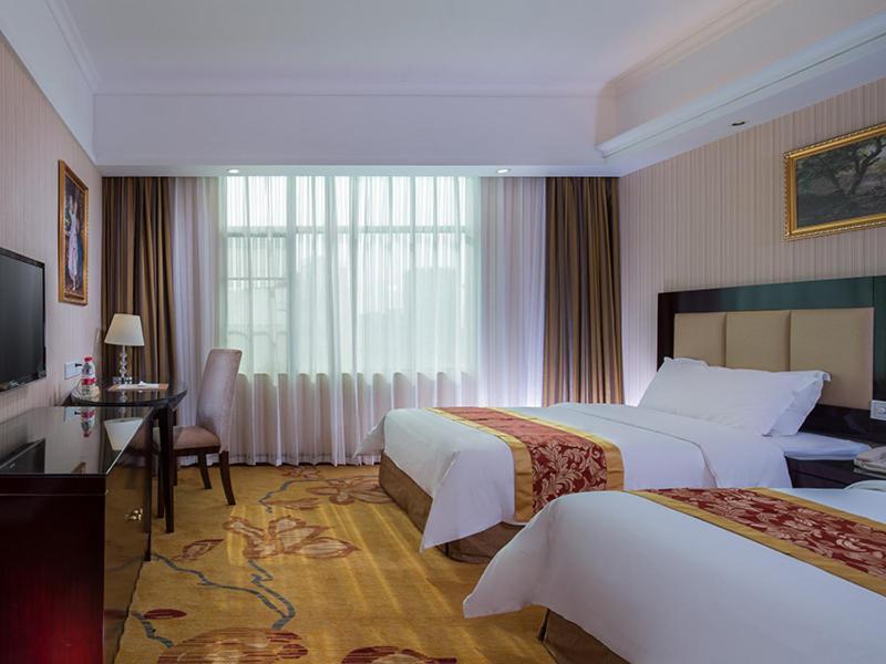 Vienna Hotel Baoan Liutang Xin'an  Zewnętrze zdjęcie
