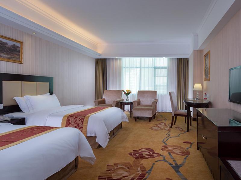 Vienna Hotel Baoan Liutang Xin'an  Zewnętrze zdjęcie